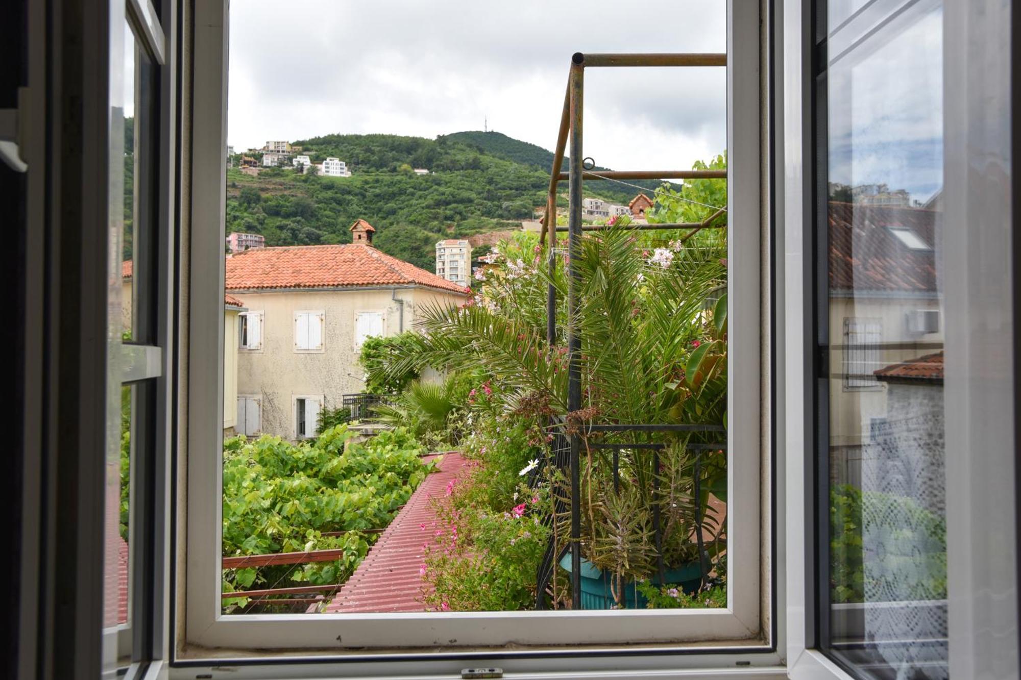 Stan Stari Grad Budva Exterior foto